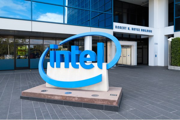 Intel Veteran Pat Gelsinger Is Leaving VMware, Returning to Intel as CEO